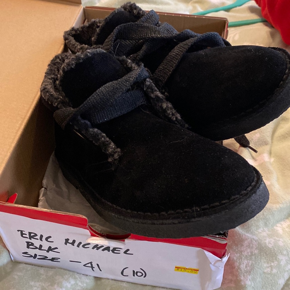 Suede boots brand new